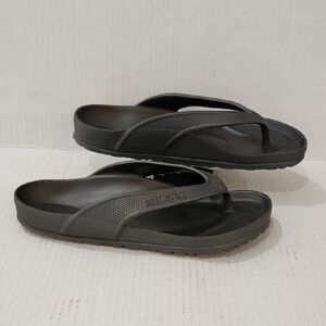 Birkenstock Women's Dark Gray Flip-Flops Size 8